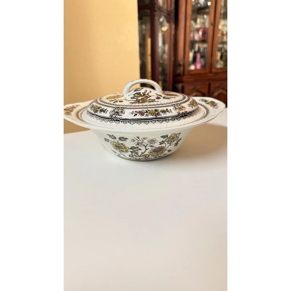 Vintage Wood and Sons‎ Dorset Casserole Dish With Lid England Floral